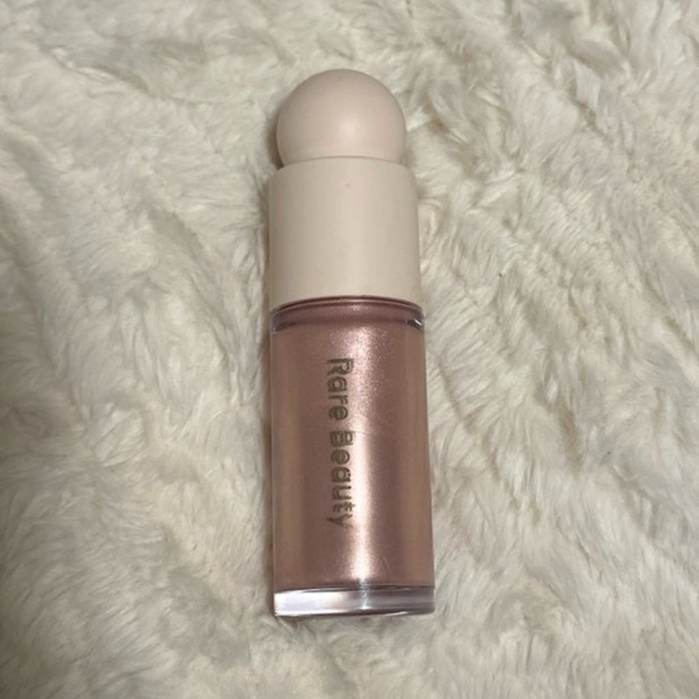 Rare Beauty Liquid Luminizer/Highlighter